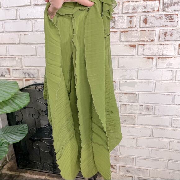 Argenti Spring Green Pleated Ruffle Bust Sleeveless Keyhole Midi Maxi Dress 4 - Picture 6 of 10